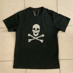 Vlone skull and bones tee